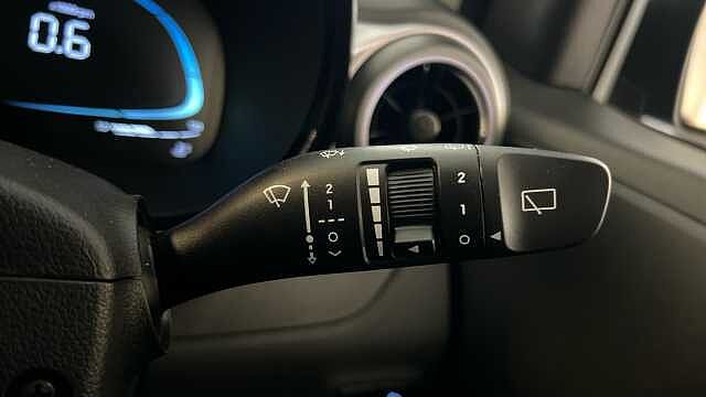 Hyundai i10 I10 1.2 [79] Premium 5dr Auto [Nav]