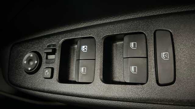 Hyundai i10 I10 1.2 [79] Premium 5dr Auto [Nav]