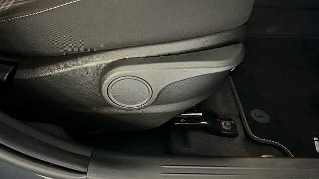 Hyundai i10 I10 1.2 [79] Premium 5dr Auto [Nav]