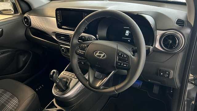 Hyundai i10 I10 1.2 [79] Premium 5dr Auto [Nav]