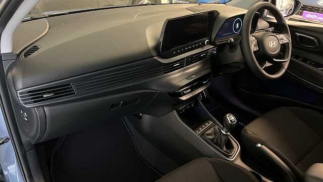 Hyundai Bayon Bayon HAT 1.0 T-gdi 90PS Tech Line