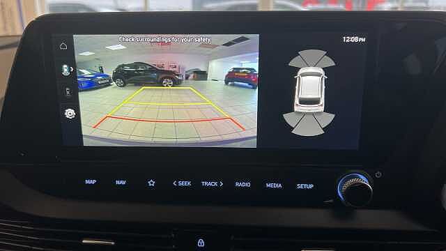 Hyundai Bayon Bayon HAT 1.0 T-gdi 90PS Tech Line