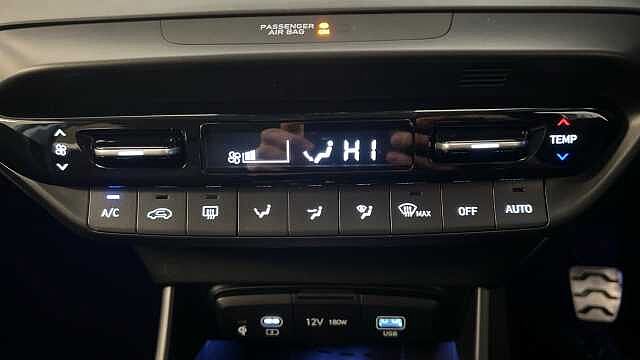 Hyundai Bayon Bayon HAT 1.0 T-gdi 90PS Tech Line