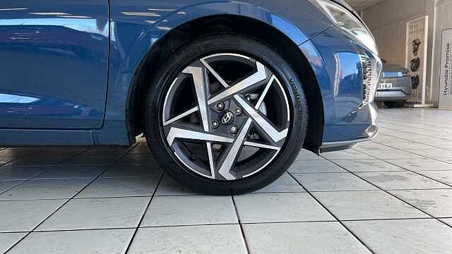 Hyundai i20 i20 5Dr HAT 1.0 T-gdi 100ps Premium DCT