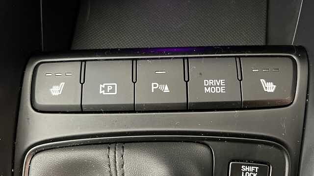 Hyundai i20 i20 5Dr HAT 1.0 T-gdi 100ps Premium DCT