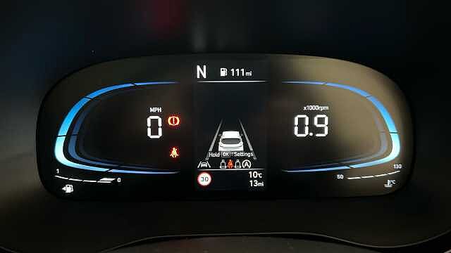 Hyundai i10 i10 5Dr HAT 1.0 MPi 63ps Advance NAV AU