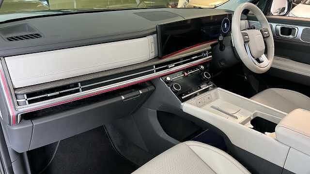 Hyundai SANTA FE 1.6 TGDi Plug-in Hybrid Ultimate 5dr 4WD Auto