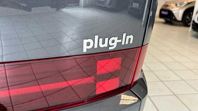 Hyundai SANTA FE 1.6 TGDi Plug-in Hybrid Ultimate 5dr 4WD Auto