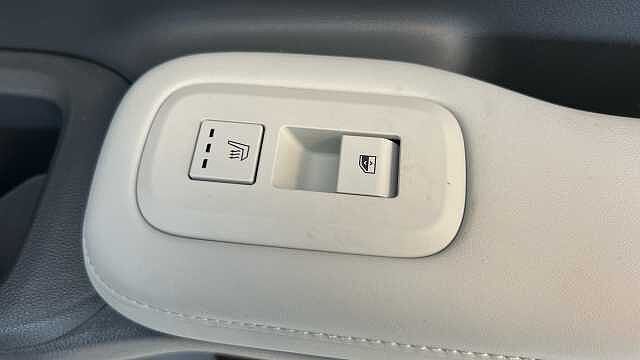 Hyundai SANTA FE 1.6 TGDi Plug-in Hybrid Ultimate 5dr 4WD Auto