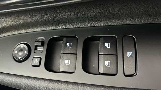 Hyundai i20 1.0T GDi 90 Tech Line 5dr DCT