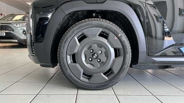 Hyundai Inster 85kW Cross 49kWh 5dr Auto