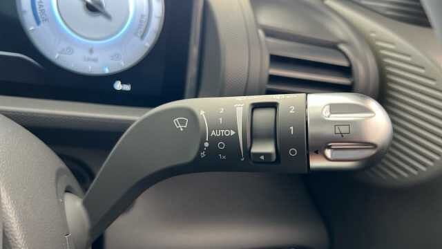 Hyundai Inster 85kW Cross 49kWh 5dr Auto