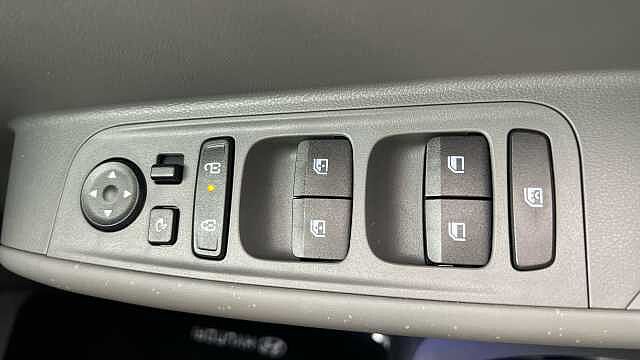 Hyundai Inster 85kW Cross 49kWh 5dr Auto